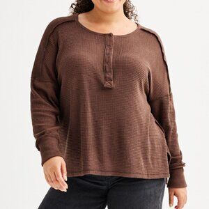 Juniors' Plus Size SO® Cozy Henley Top Color: Beau Brown Size XXL NWT